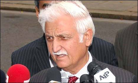 Farhat fears subversion of constitution in future