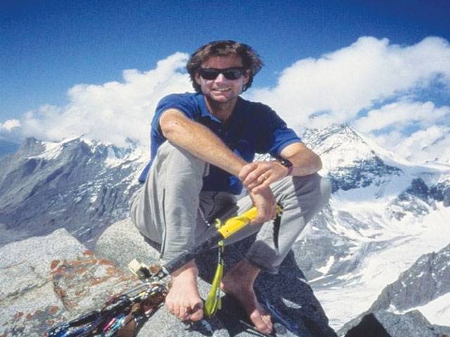 Bodies of climbers emerge from Himalayan glacier after 16 years