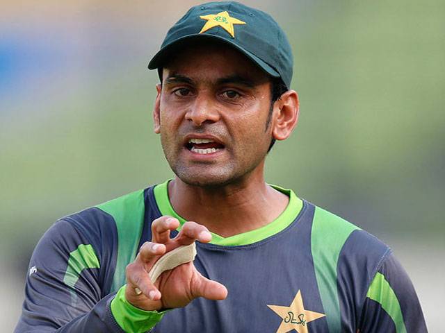 Players, selection committee behind downfall: Hafeez