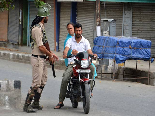 Kashmir unrest curfew