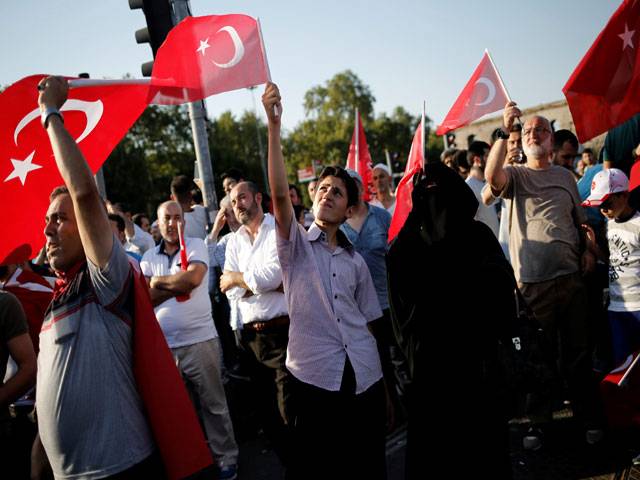 Pro-Erdogan protesters1