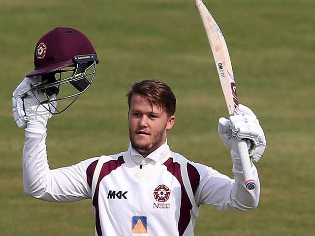 Duckett's 163* powers England Lions to victory over Pakistan A