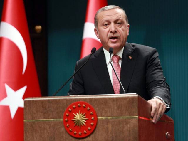 Turkey suspends rights convention under emergency