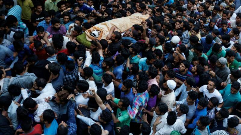 Polls and death in Kashmir