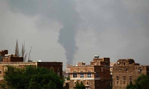 Saudi-led jets pound Yemen rebels for third day