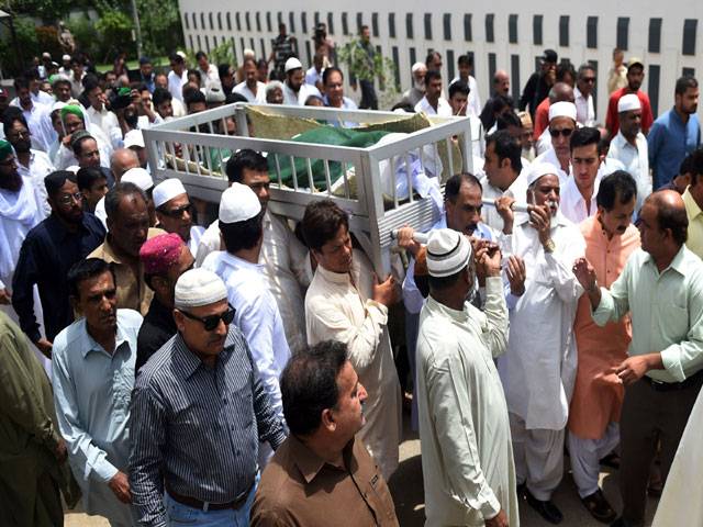 Legendary cricketer Hanif Muhammad laid to rest