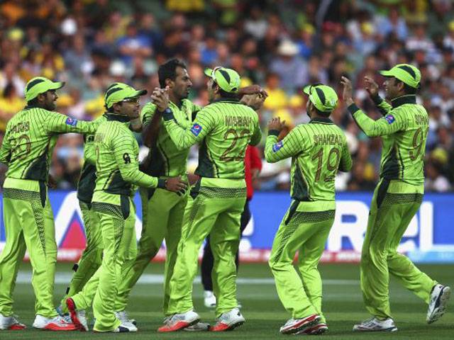 Pakistan begin World Cup bid against Ireland