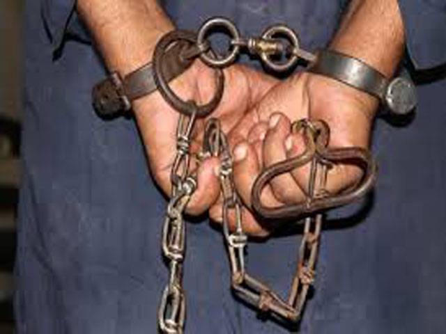 100 Afghan militants held from Quetta seminary 