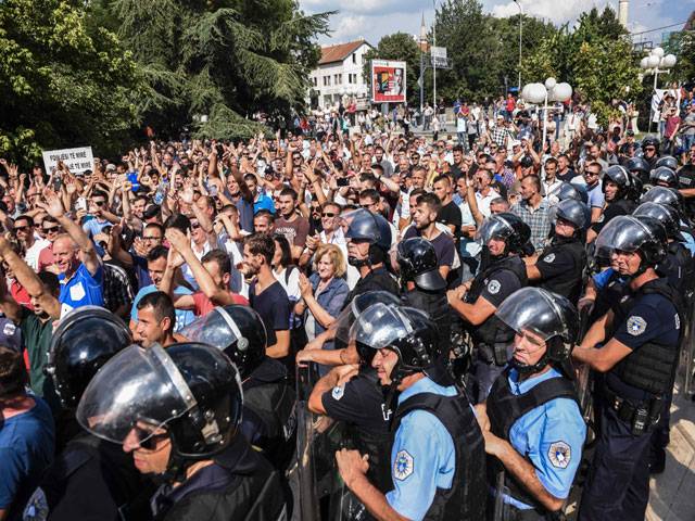 Kosovo's Albanians protest1
