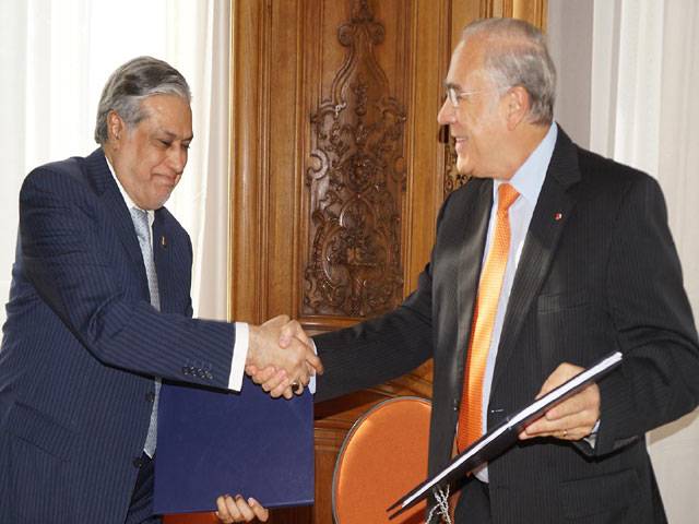 Pakistan signs OECD convention