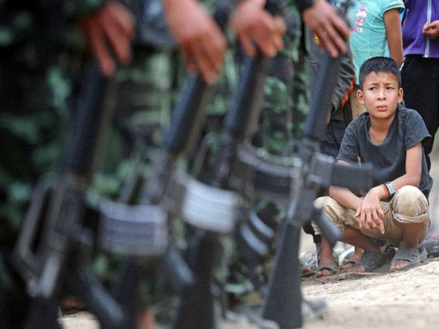 Deadly clashes in Myanmar threaten rebel peace bid