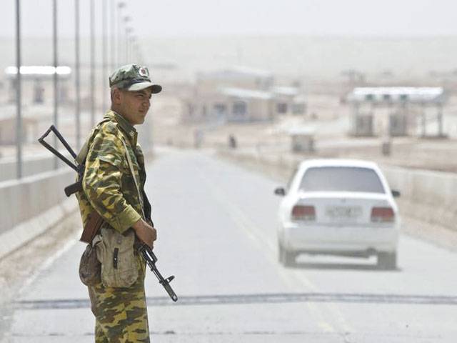 China to build outposts on Tajik-Afghan border