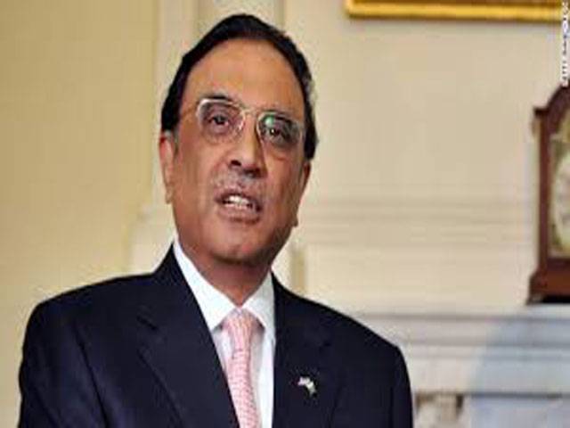 Zardari considering returning in December