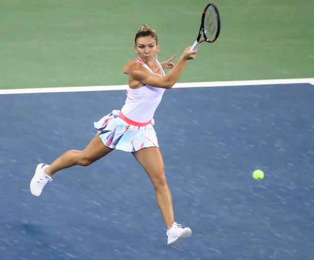 'Confident' Halep books place in WTA Finals