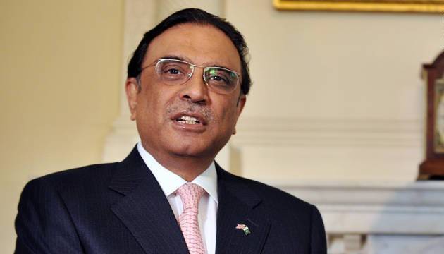 Zardari urges world to help resolve Kashmir issue
