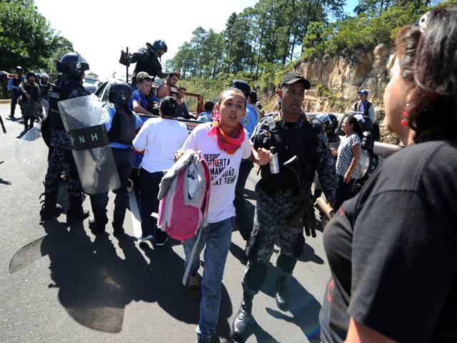  Demo against new highway tolls in Honduras