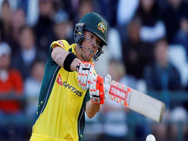 South Africa sweep Australia despite Warner heroics