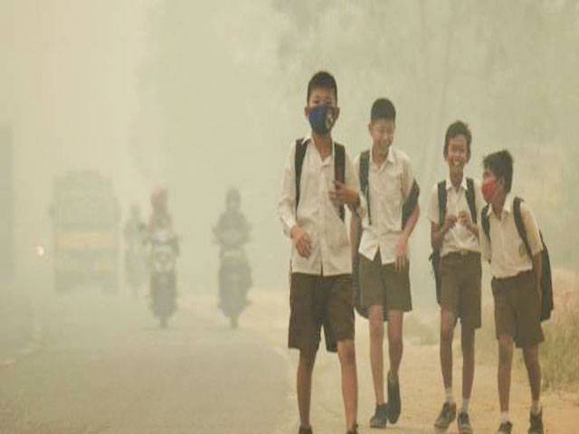 300m children breathe heavily toxic air