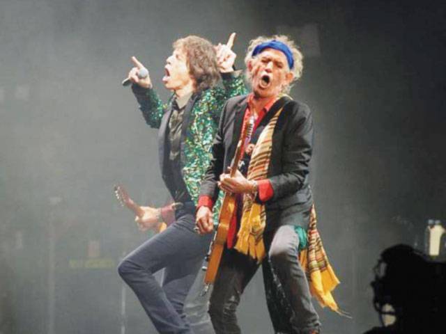 Rolling Stones roll back with chart-topping album