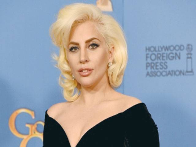Gaga ends feud with Madonna