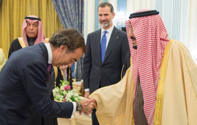 King Salman bin Abdulaziz meeting with Spanish King in Riyadh