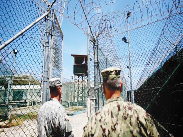 US transfers four Guantanamo inmates