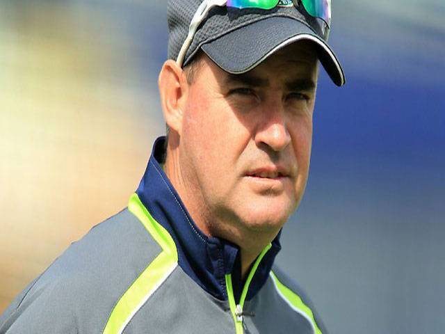 Arthur slams 'woeful' Pakistan fielding