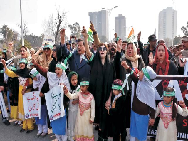 Rallies held to express solidarity with Kashmiris