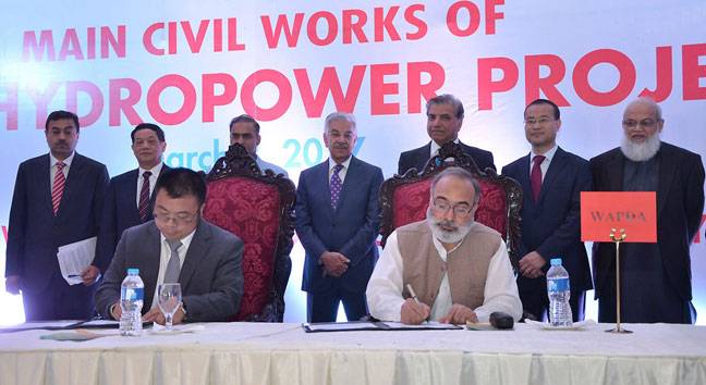 Wapda, China co sign accord for construction of Dasu hydropower plant