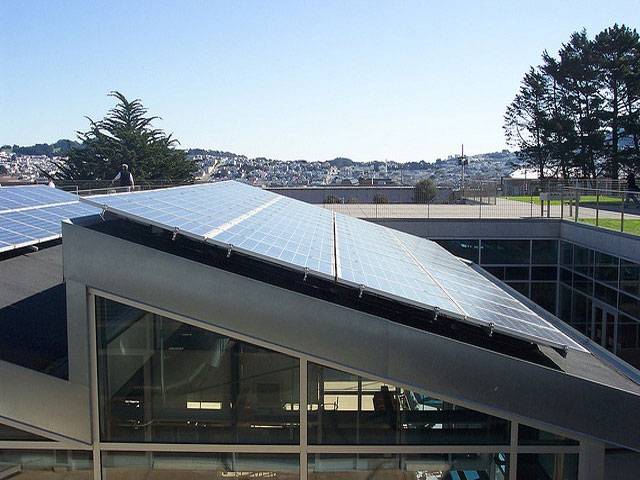 20,000 schools to go solar