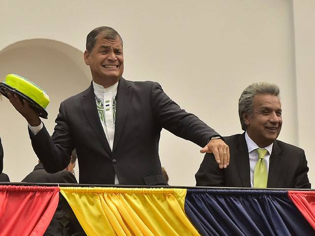 Ecuador's President celebrates in advance with a birthday cake