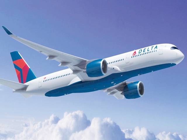 Delta to pay $10,000 to bumped customers