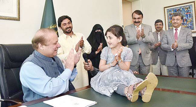 PM meets hearing impaired Nida after surgery