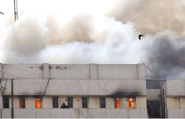 19-storey commercial building on II Chundrigar Road catches fire