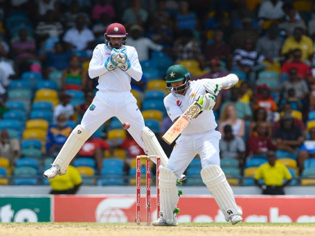 Azhar, Misbah continue grinding WI