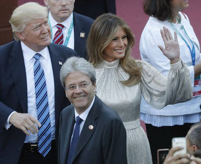 Trump and Italian PM arrive for a conceret G7 summit in Sicily