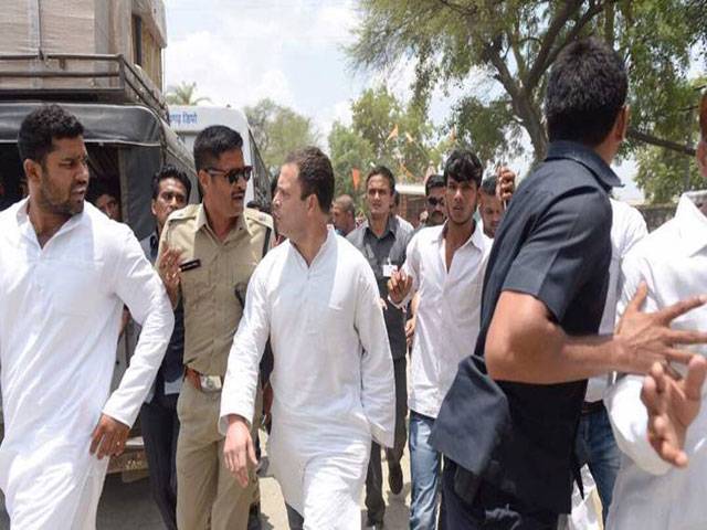 Rahul detained while trying to meet farmers