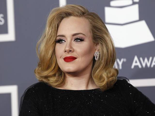 Adele takes vow of silence before tour finale 