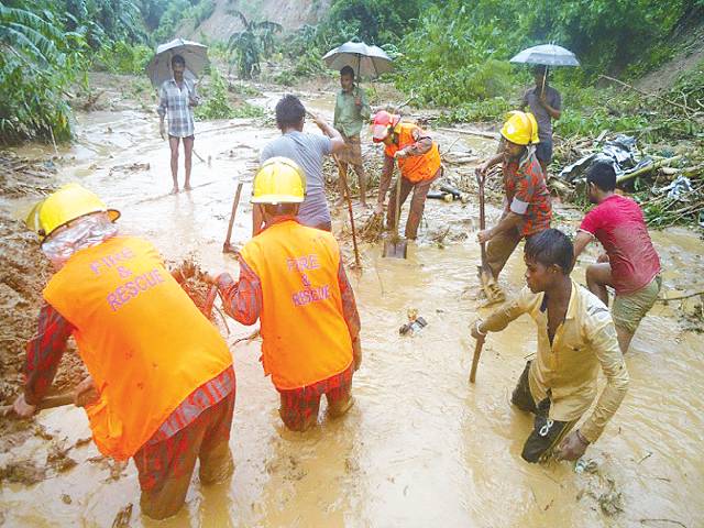 Heavy rain, landslides kill 134 in Bangladesh