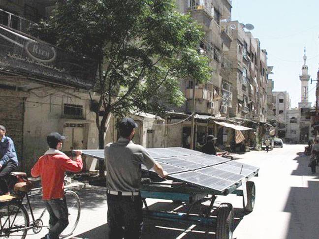 Solar solution brings water to besieged Syria town
