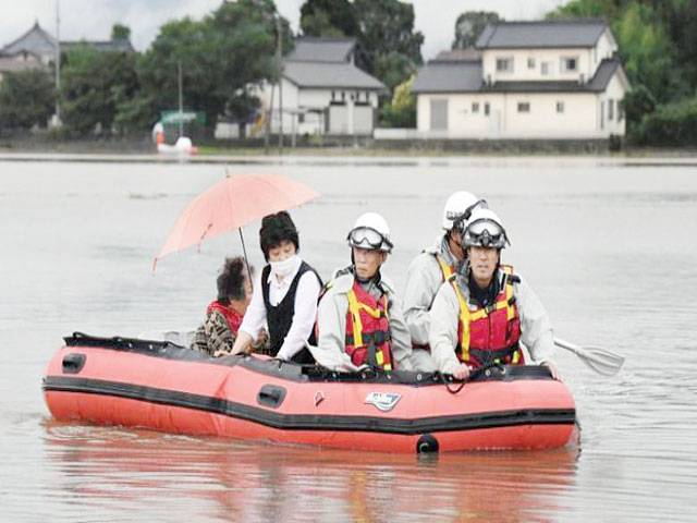 Freak rain storms pound Japan, three dead