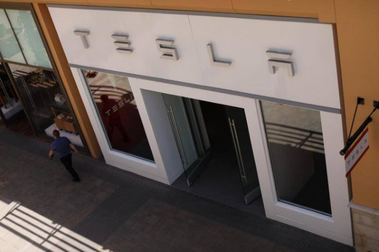 Tesla April registrations drop in key California market