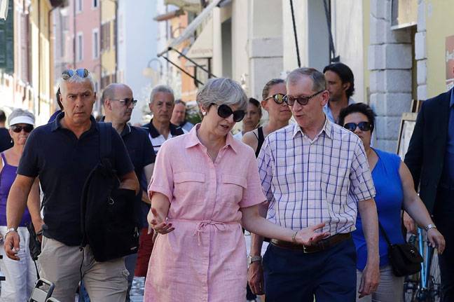 UK PM spends holidays in Italy