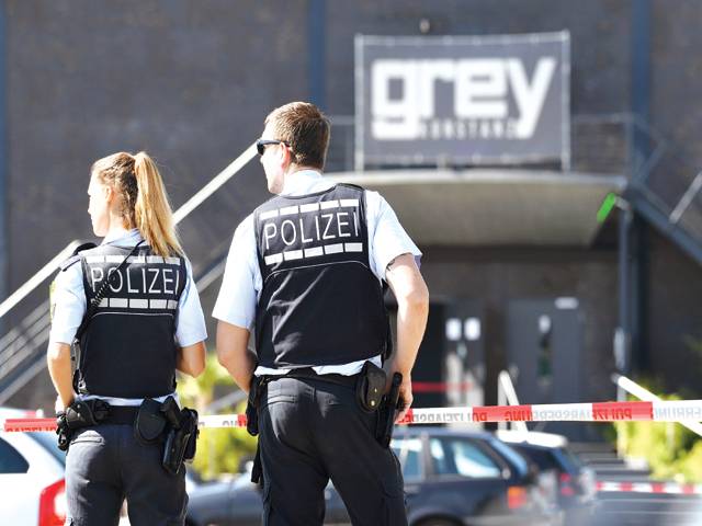 Two dead, four wounded in German nightclub shooting