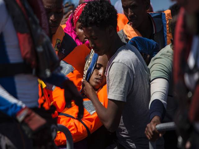 Migrants are rescued