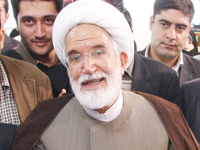 Iran reform leader Karroubi ends hunger strike