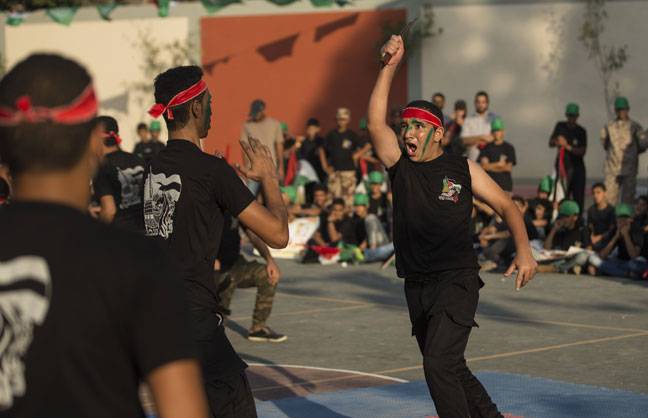 Young Palestinians show their skills
