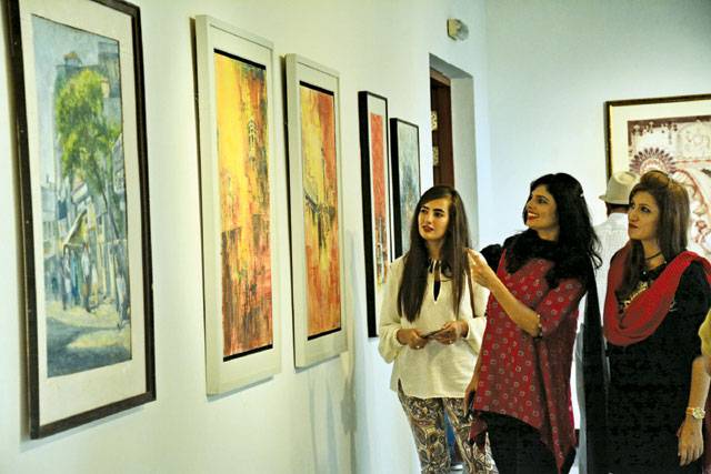 Artists attract art lovers at PNCA’s regional art exhibition