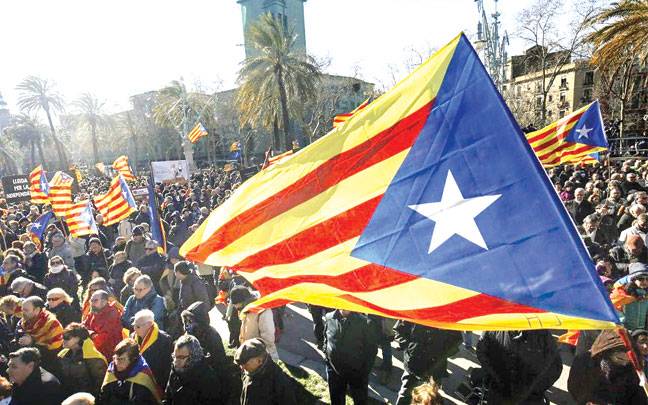 Spain challenges Catalan referendum bid in court