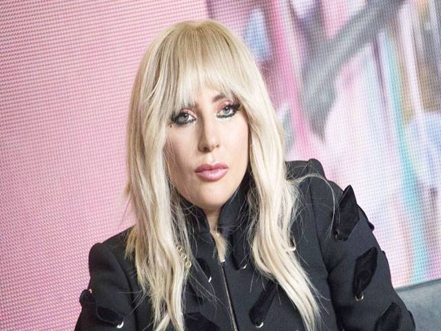 Gaga slammed by music director